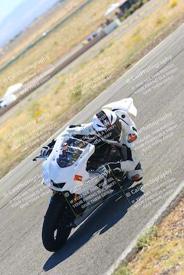 media/Oct-15-2023-TrackXperience (Sun) [[85198ff50b]]/Group 3/session 4 turn 3/